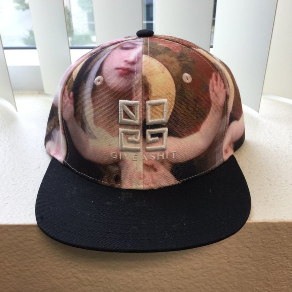 PRE LOVED- Hollywood Made Renaissance Cap in Black - MISC046 - Picture 1 of 3